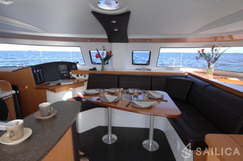 Lipari 41 - Yacht Charter Sailica