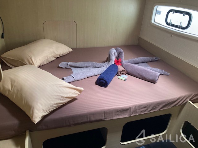 Dream 60 - Yacht Charter Sailica