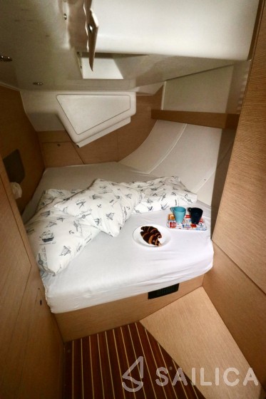 Elan 50 Impression - Yacht Charter Sailica