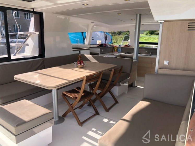 Bali 4.0 - Yacht Charter Sailica