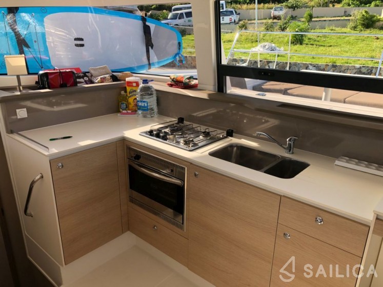 Bali 4.0 - Yacht Charter Sailica