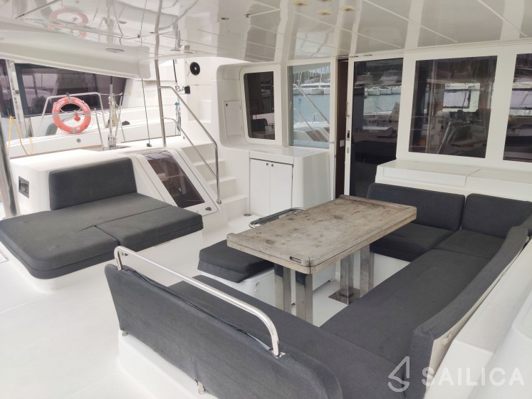 Lagoon 52F - Yacht Charter Sailica