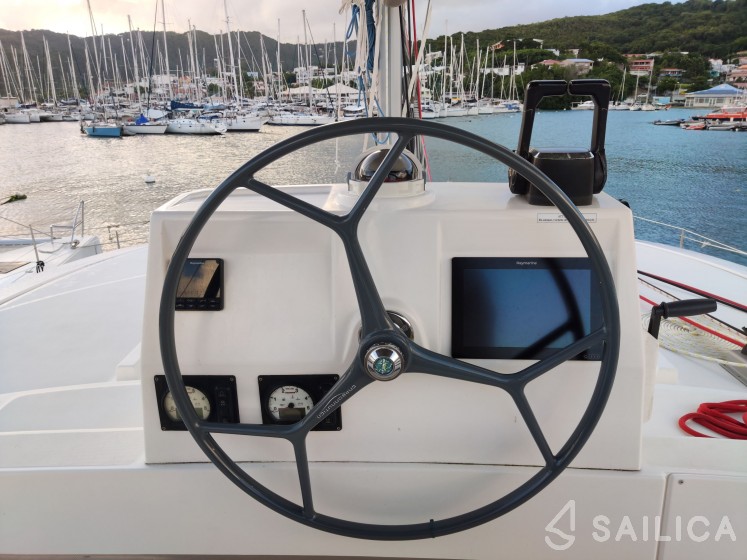 Bali 4.5 - Yacht Charter Sailica