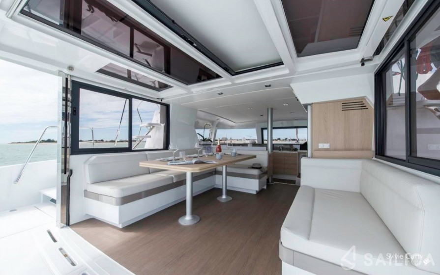 Bali 4.0 - Yacht Charter Sailica