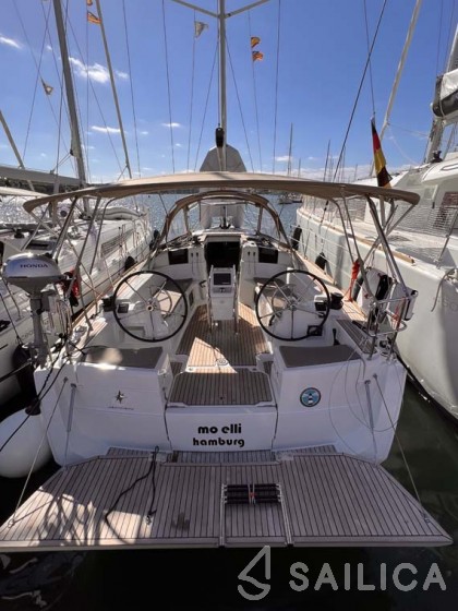 Sun Odyssey 389 - Yacht Charter Sailica
