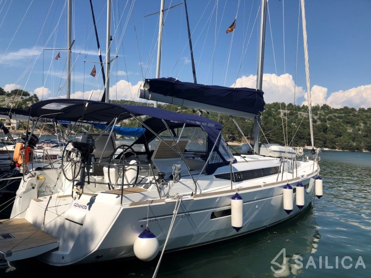 Sun Odyssey 479 - Yacht Charter Sailica