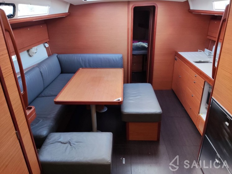 Dufour 460 GL - Yacht Charter Sailica