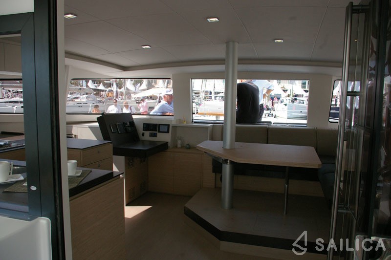 Bali 4.5 - Yacht Charter Sailica