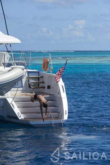 Lagoon 620 - Yacht Charter Sailica
