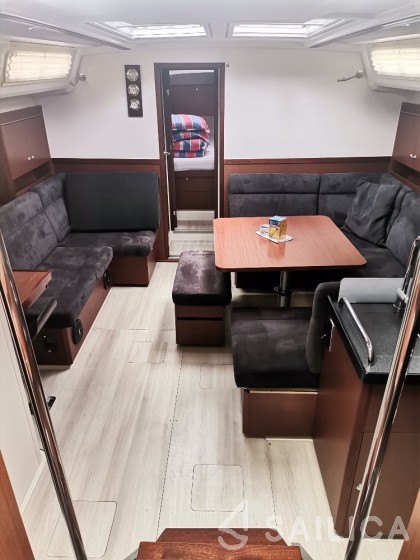 Hanse 455 - Yacht Charter Sailica