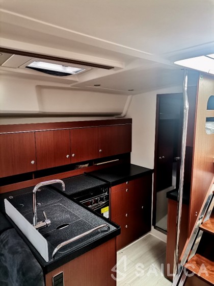 Hanse 455 - Yacht Charter Sailica