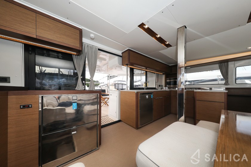 Lagoon 46  - Yacht Charter Sailica