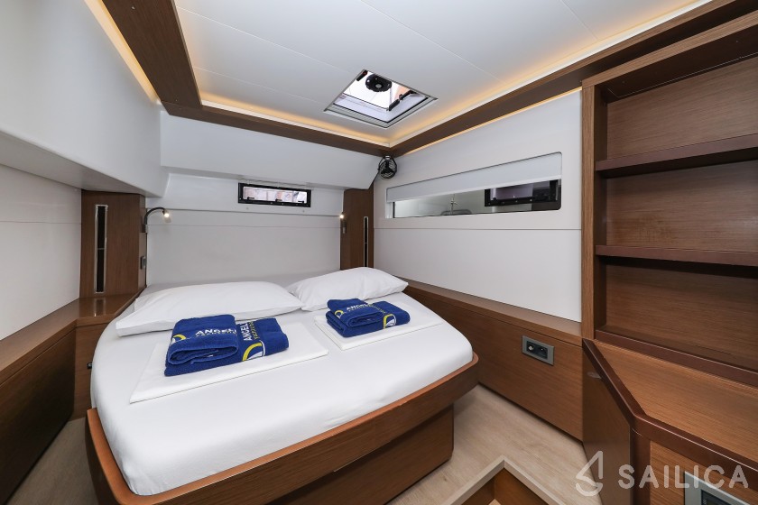 Lagoon 46  - Yacht Charter Sailica
