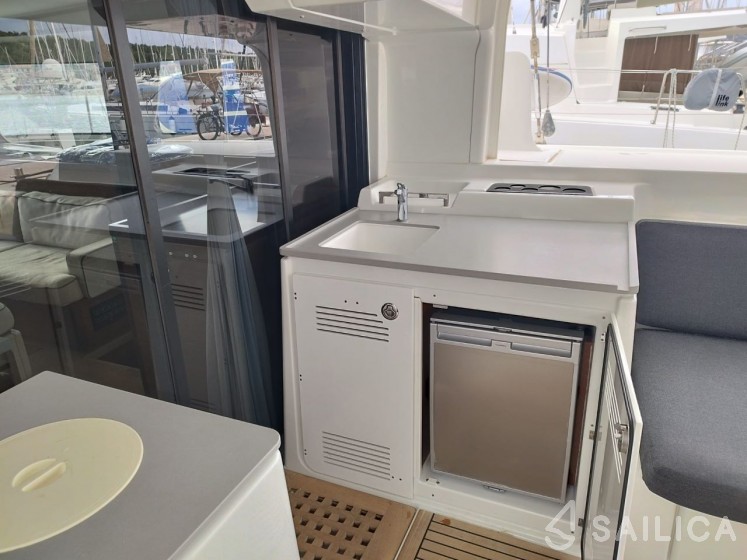 Lagoon 46  - Yacht Charter Sailica