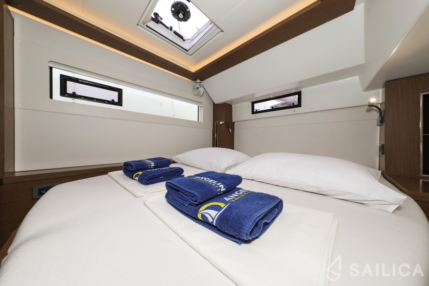 Lagoon 46  - Yacht Charter Sailica