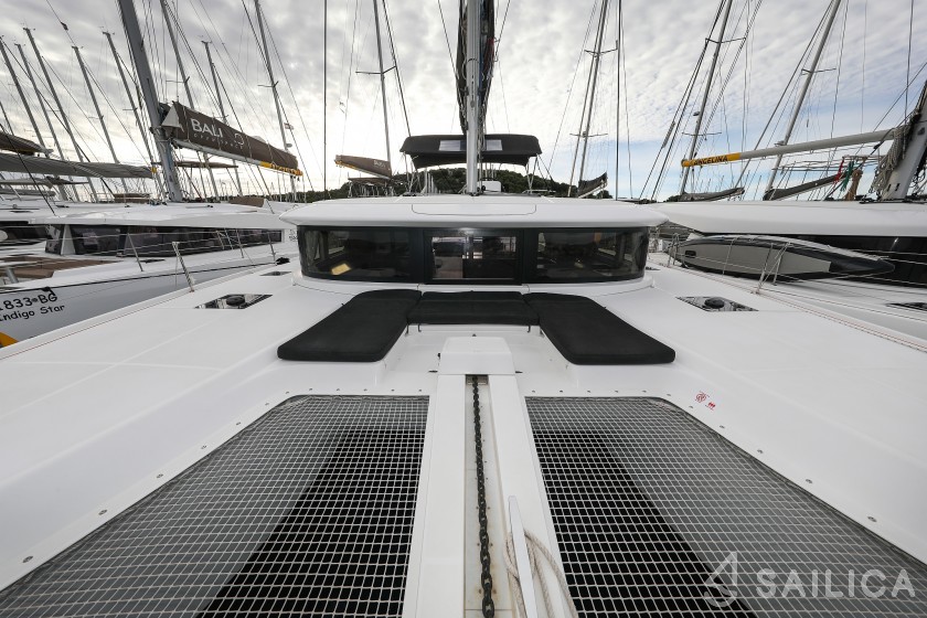 Lagoon 46  - Yacht Charter Sailica