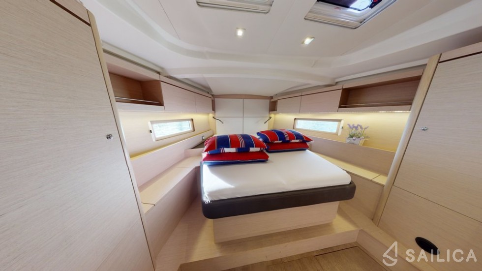 Oceanis 46.1 - Yacht Charter Sailica