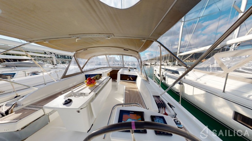 Oceanis 46.1 - Yacht Charter Sailica