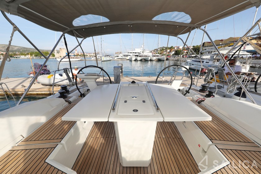 Oceanis 46.1 - Yacht Charter Sailica