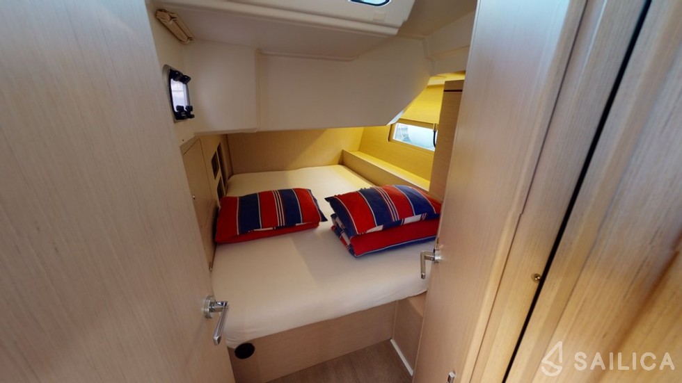 Oceanis 46.1 - Yacht Charter Sailica