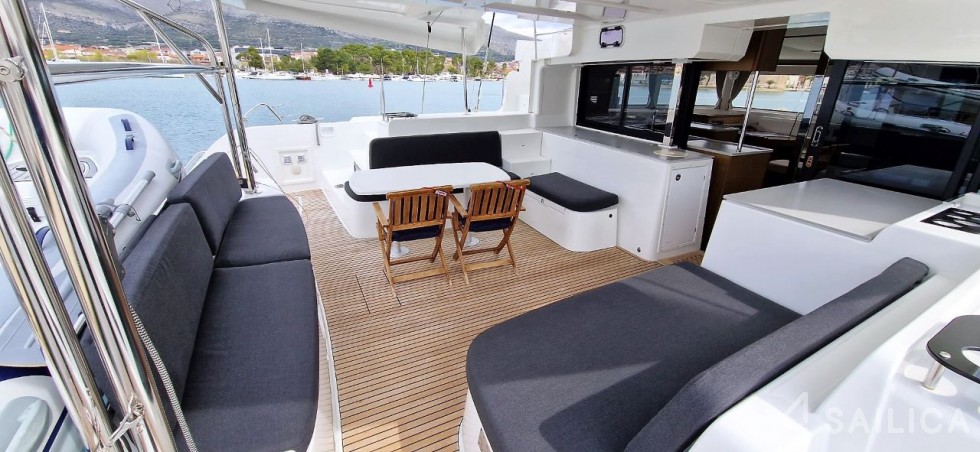 Lagoon 46  - Yacht Charter Sailica