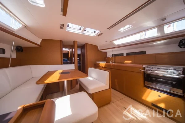 Sun Odyssey 479 - Yacht Charter Sailica