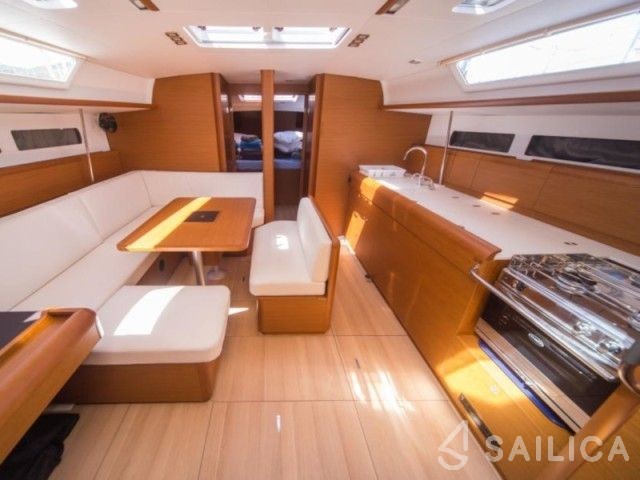 Sun Odyssey 479 - Yacht Charter Sailica