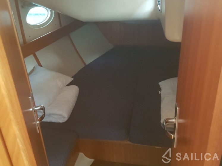 Elan 434 - Yacht Charter Sailica