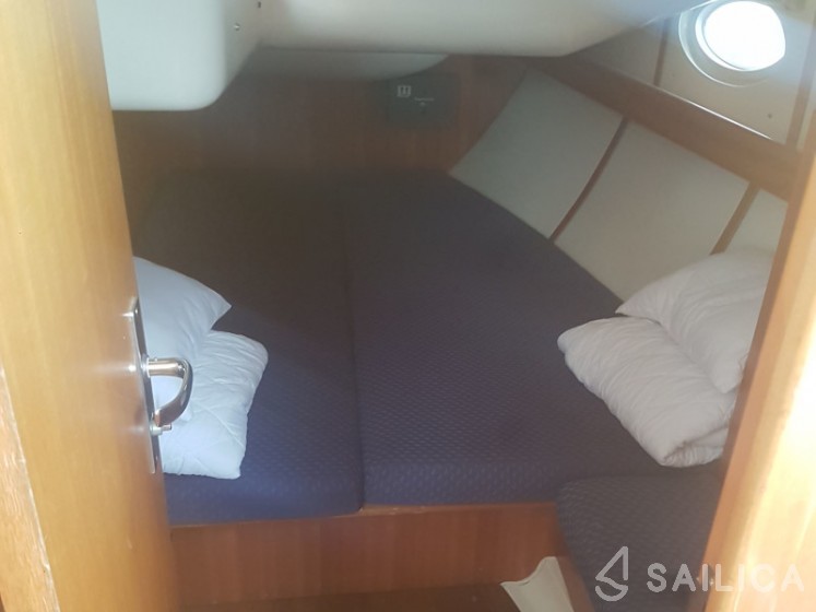 Elan 434 - Yacht Charter Sailica