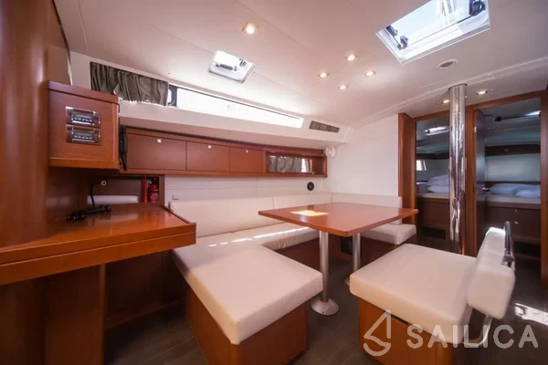 Oceanis 48 - Yacht Charter Sailica