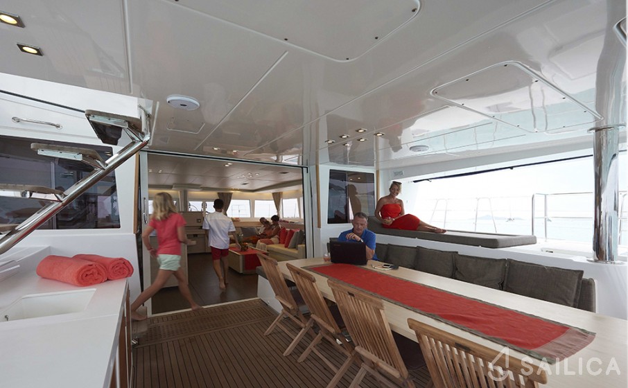 Lagoon 620 - Yacht Charter Sailica