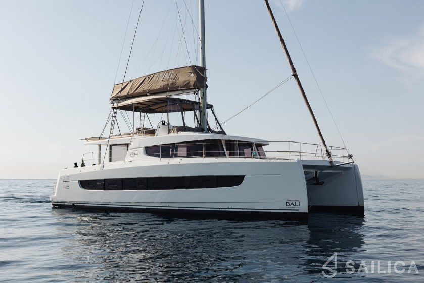 Bali 4.8  - Yacht Charter Sailica