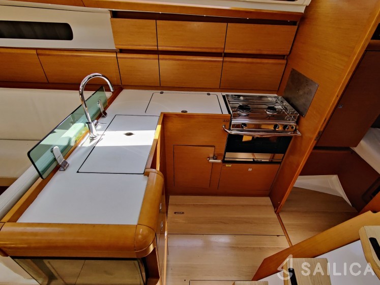 Sun Odyssey 449 - Yacht Charter Sailica
