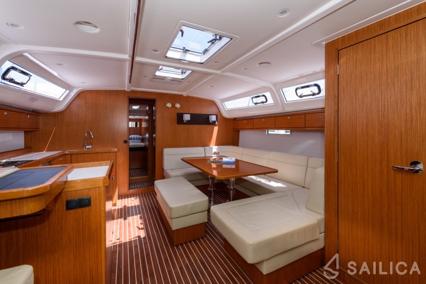 Bavaria 51 Cruiser - Yacht Charter Sailica
