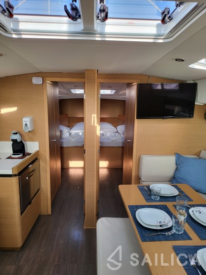 Sun Odyssey 490 - Yacht Charter Sailica