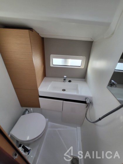 Sun Odyssey 490 - Yacht Charter Sailica