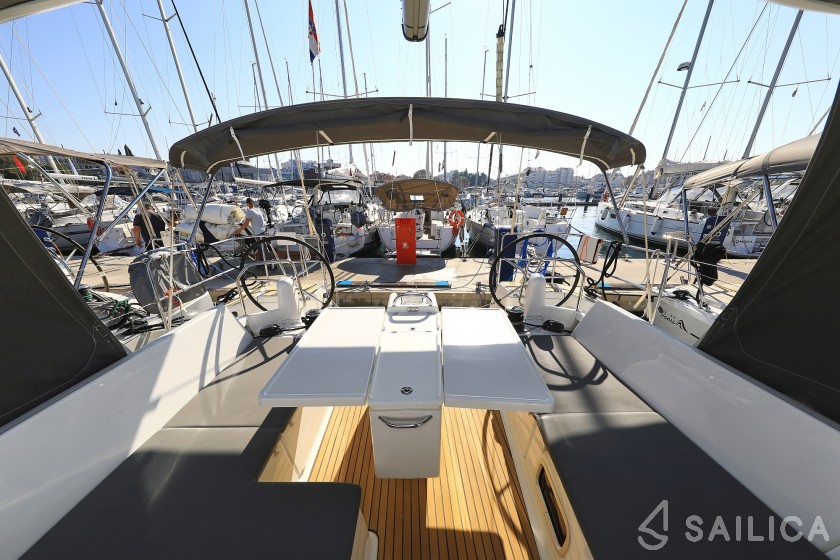 Sun Odyssey 440 - Yacht Charter Sailica