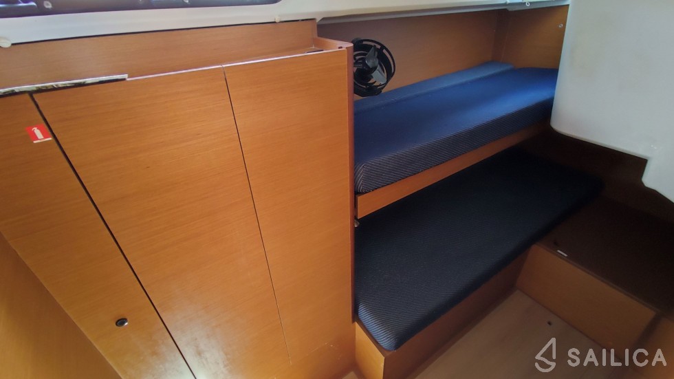 Sun Loft 47 - Yacht Charter Sailica