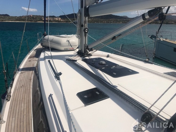 Bavaria 46 Cruiser - Yacht Charter Sailica