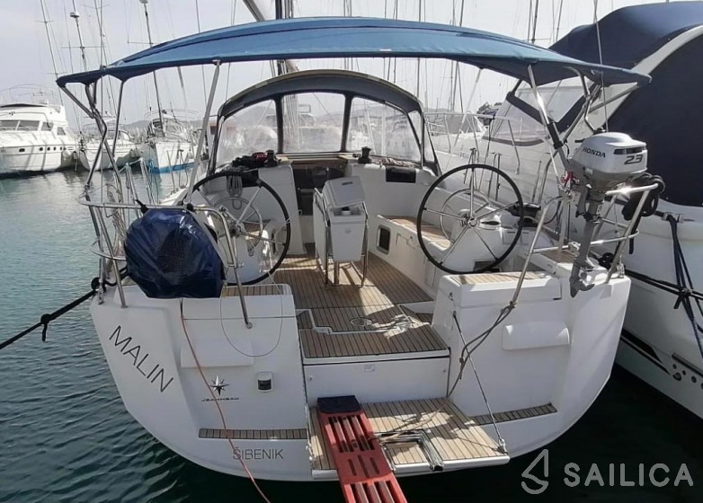 Sun Odyssey 439 - Yacht Charter Sailica