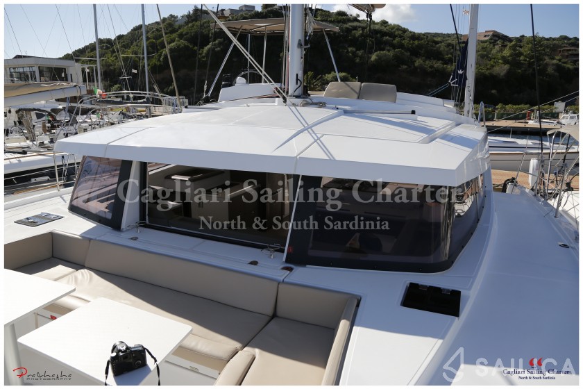 Bali 4.1 - Yacht Charter Sailica