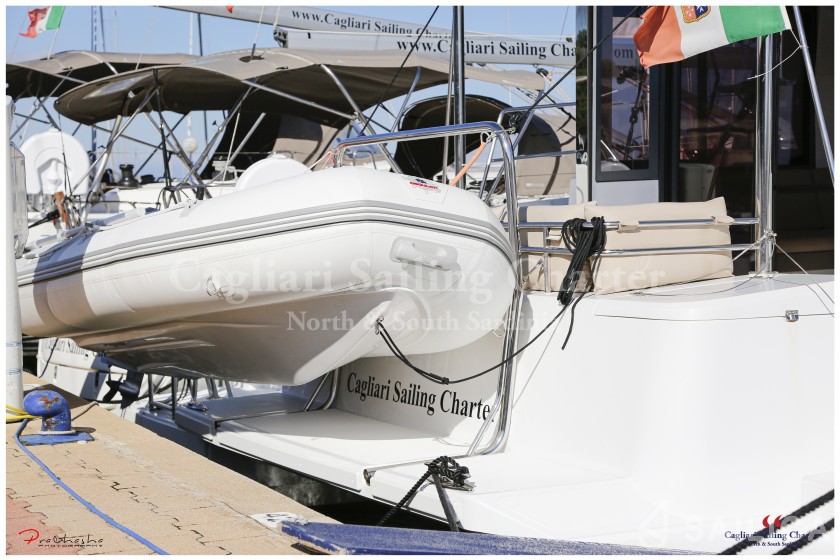 Bali 4.1 - Yacht Charter Sailica