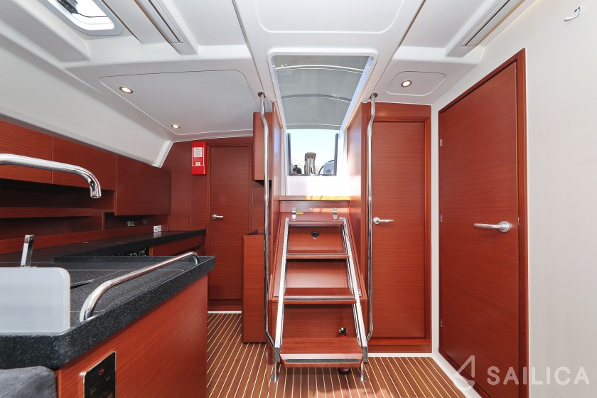 Hanse 458 - Yacht Charter Sailica