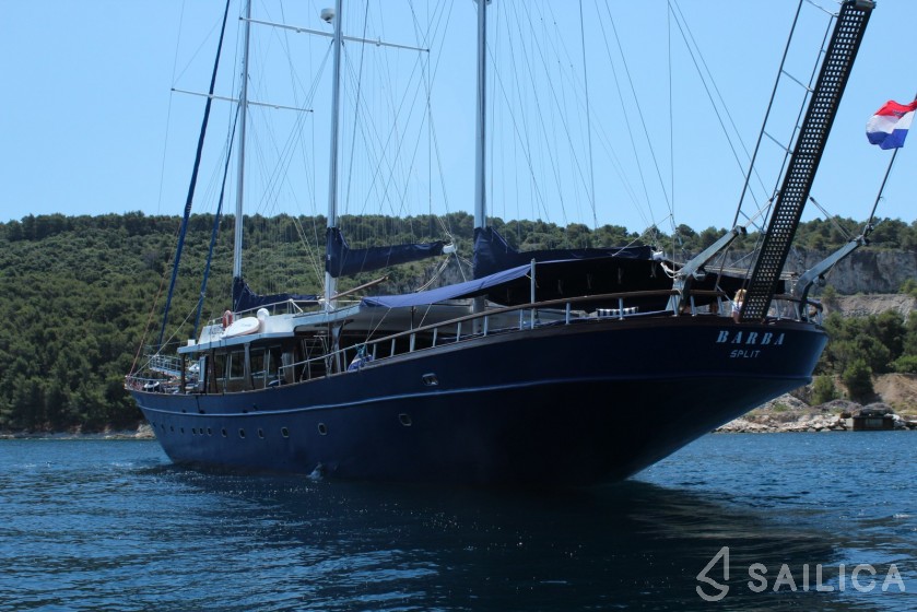 Gulet - Yacht Charter Sailica