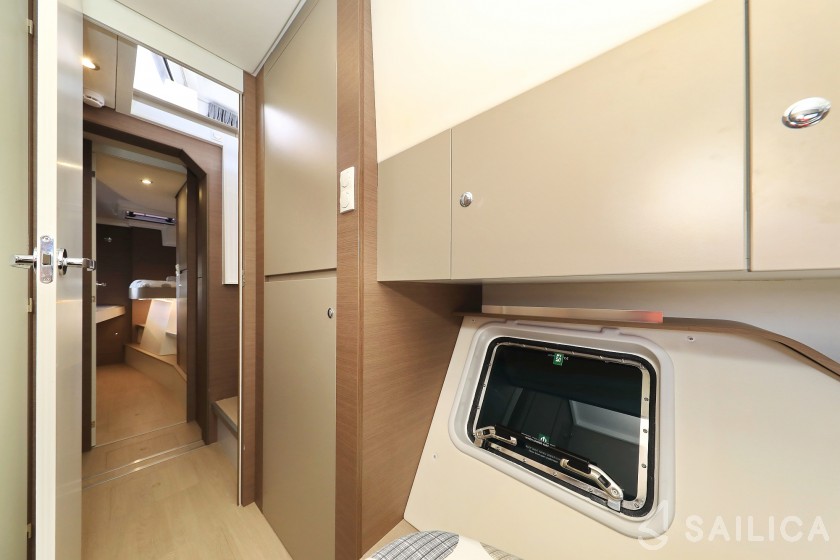 Bali Catspace - Yacht Charter Sailica