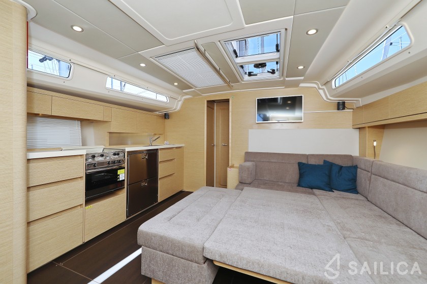 Hanse 508 - Yacht Charter Sailica