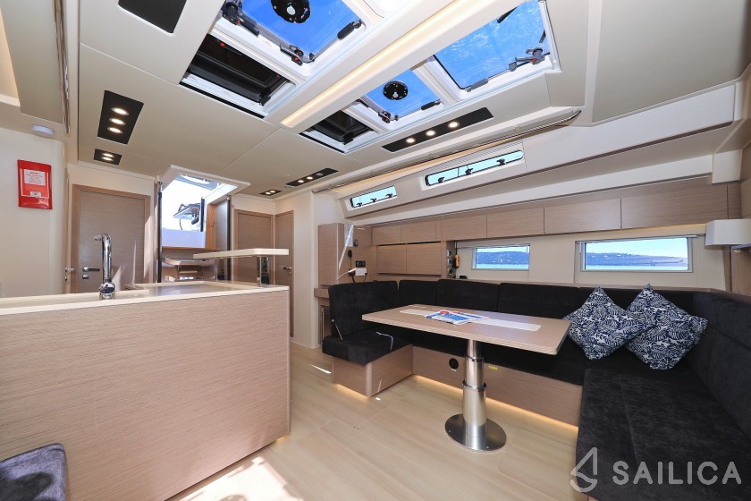Hanse 588 - Yacht Charter Sailica