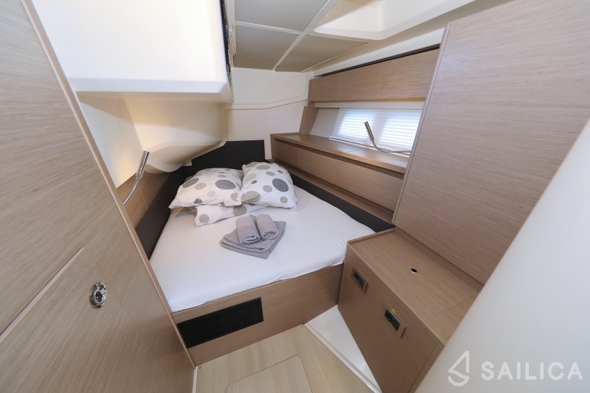 Hanse 588 - Yacht Charter Sailica
