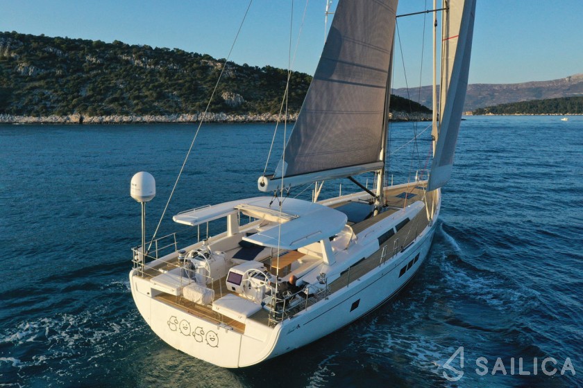 Hanse 675 - 3 cab. - Yacht Charter Sailica