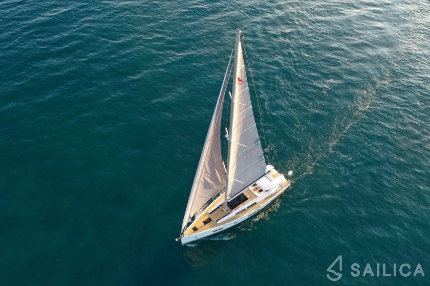 Hanse 675 - 3 cab. - Yacht Charter Sailica